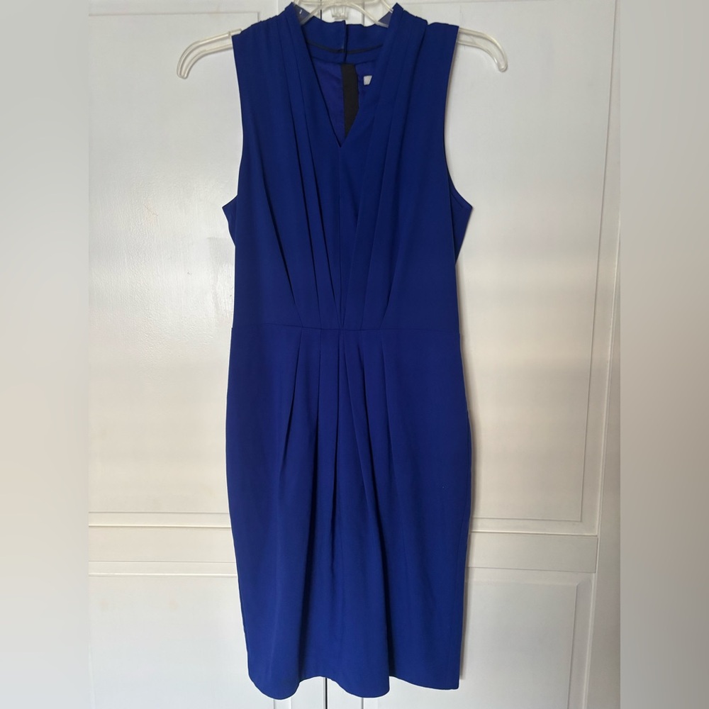 H&M Royal Blue Sleeveless Midi Dress w/lovely lines 4